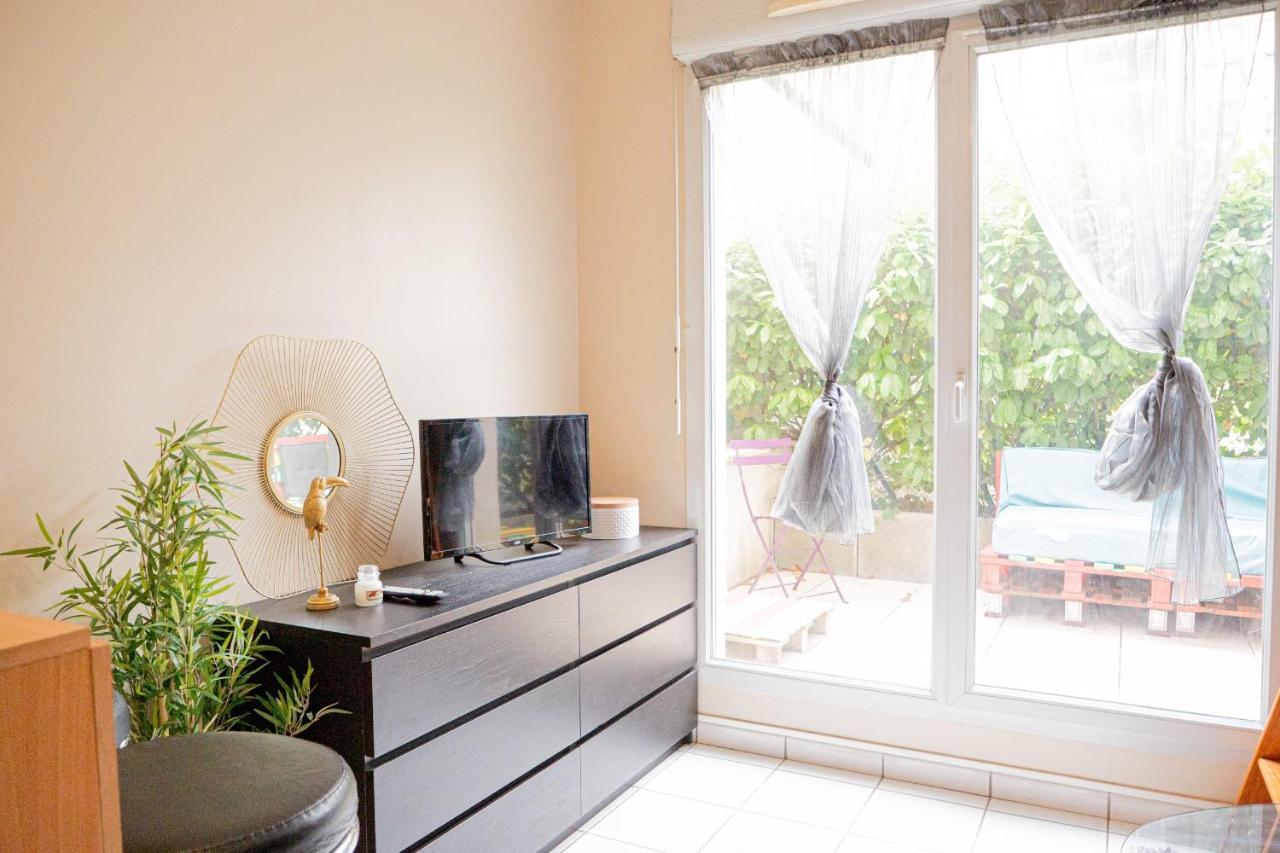 Apartamento Charming studio near JEAN MACÉ Lyon Exterior foto