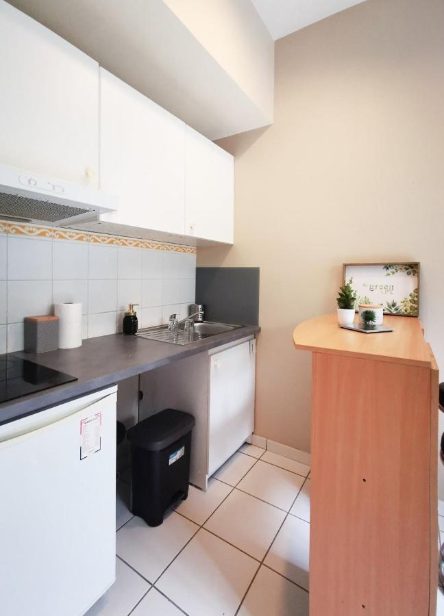 Apartamento Charming studio near JEAN MACÉ Lyon Exterior foto